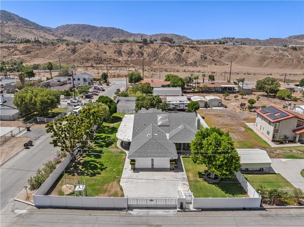 7081 Adams Avenue, Colton