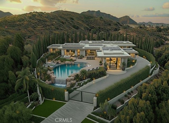 4774 Golf Course Drive, Westlake Village