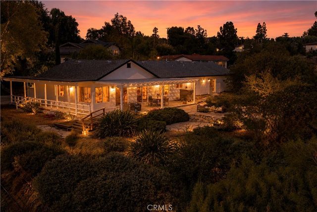 18702 Mesa, Villa Park