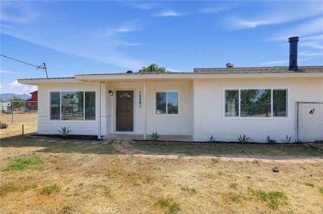 15561 Ash Street, Hesperia