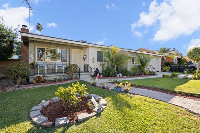 11876 Lesser, Norwalk