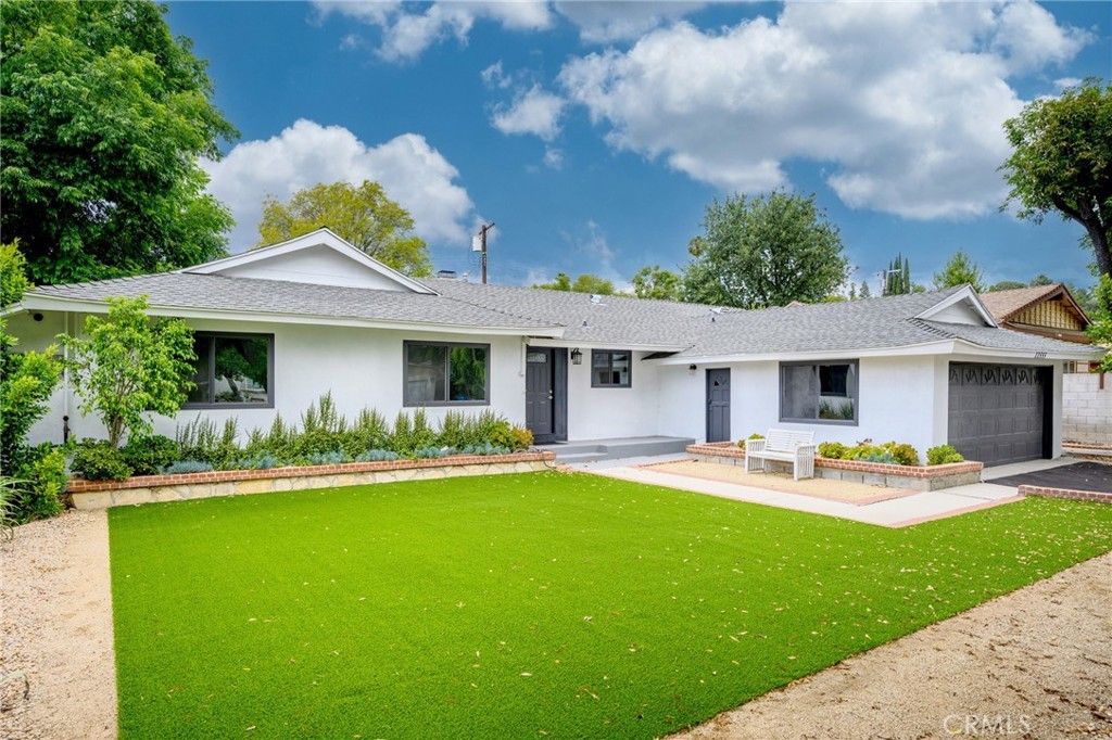 11555 Collett Ave, Granada Hills