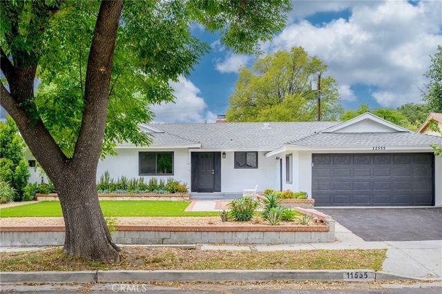 11555 Collett Ave, Granada Hills
