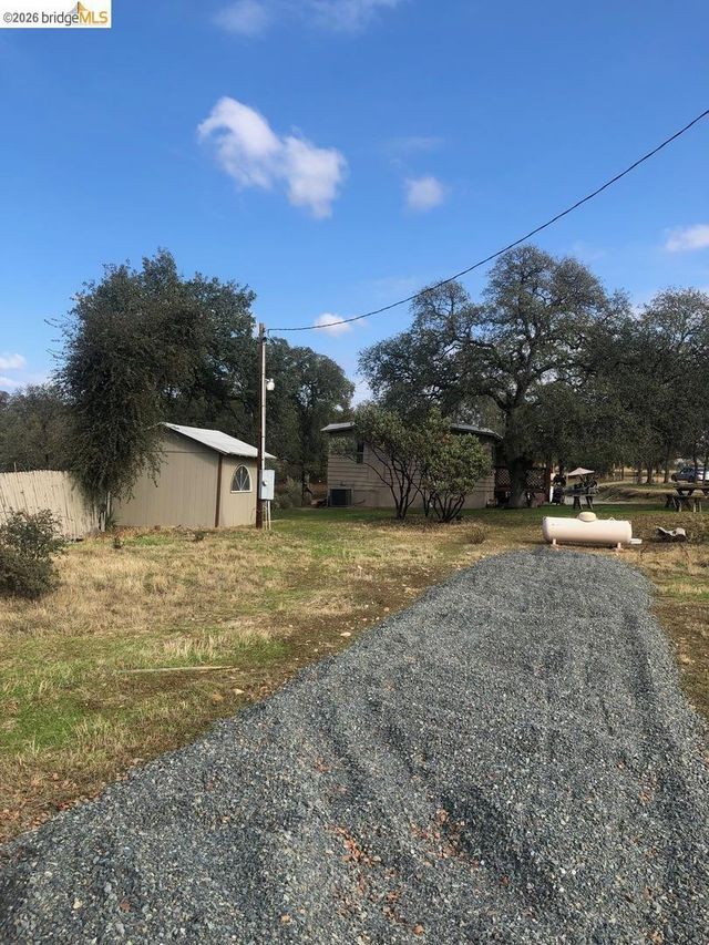 81 Dack Way, Oroville