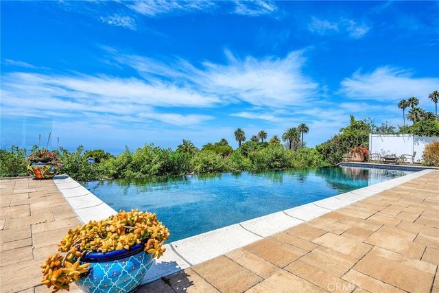 30327 Via Cambron, Rancho Palos Verdes.