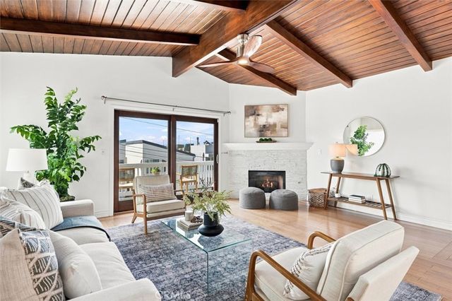 2026 Hillcrest Drive, Hermosa Beach