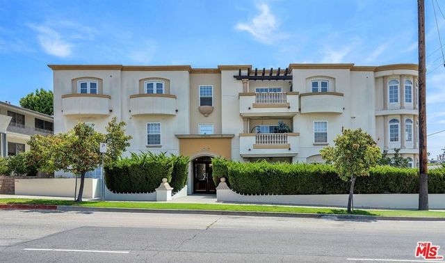 4832 Whitsett Avenue # 202, Valley Village