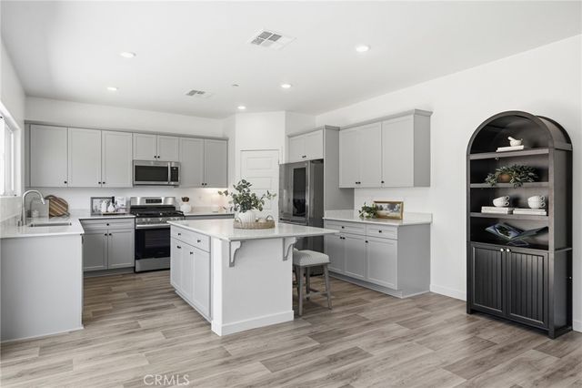 9634 Maple Terrace Lane, Shafter
