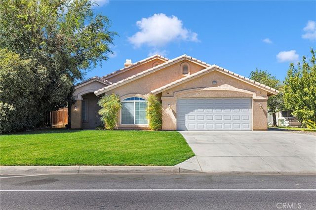 13520 Driftwood Drive, Victorville