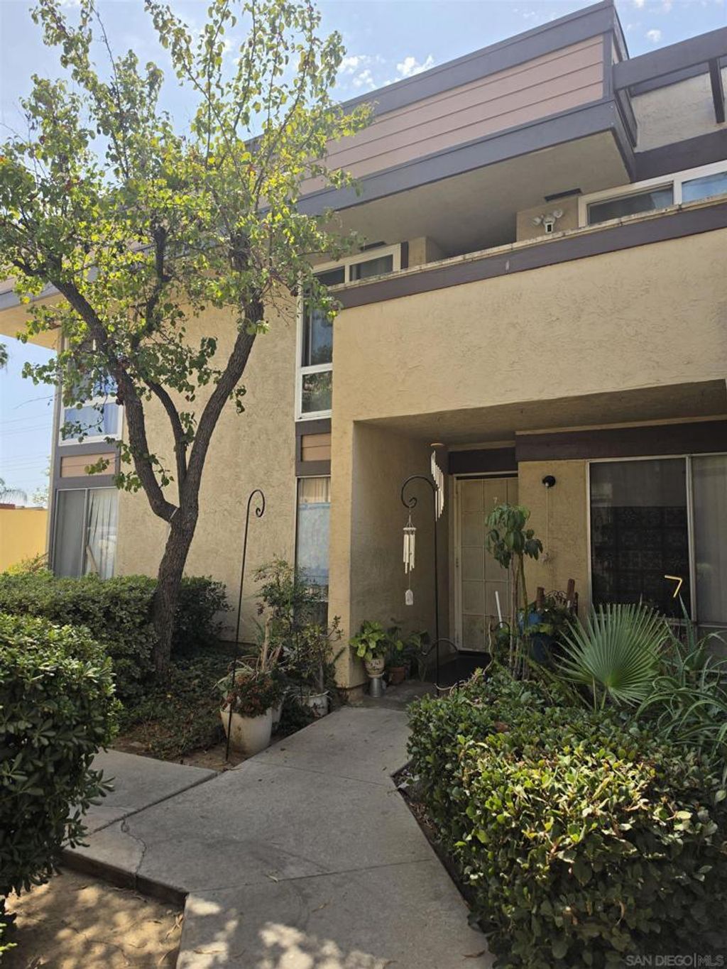 745 E Bradley Ave # 107, El Cajon