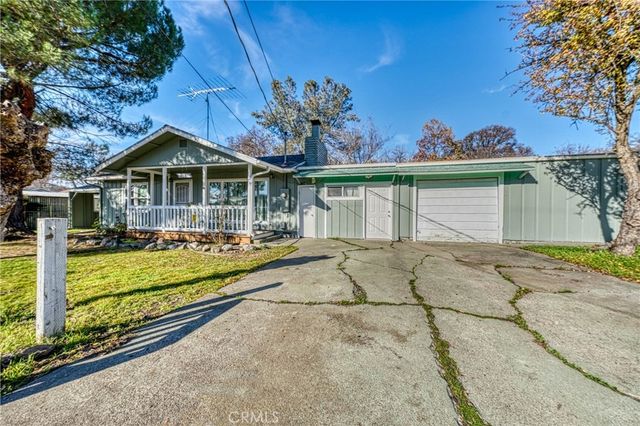 3995 Mullen Avenue, Clearlake