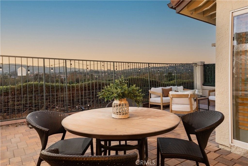 27515 Via Sequoia, San Juan Capistrano