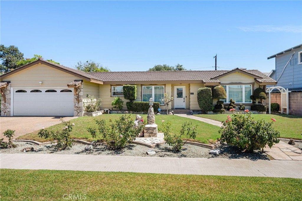 2070 S Eileen Drive, Anaheim