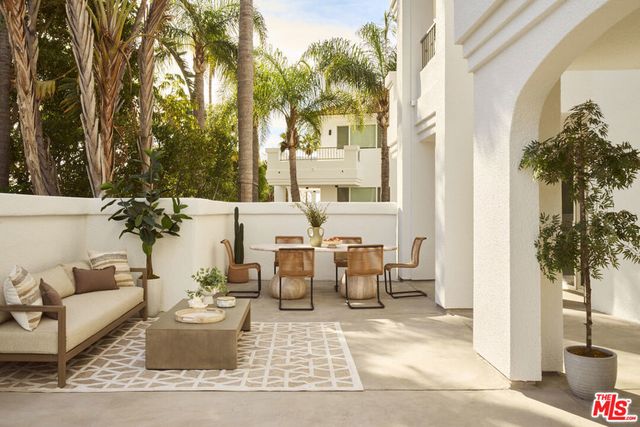 6487 Cavalleri # 208, Malibu