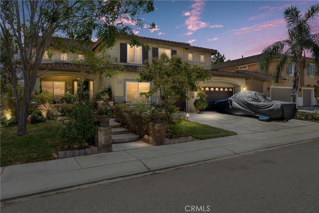1665 Jade Moon Lane, Beaumont