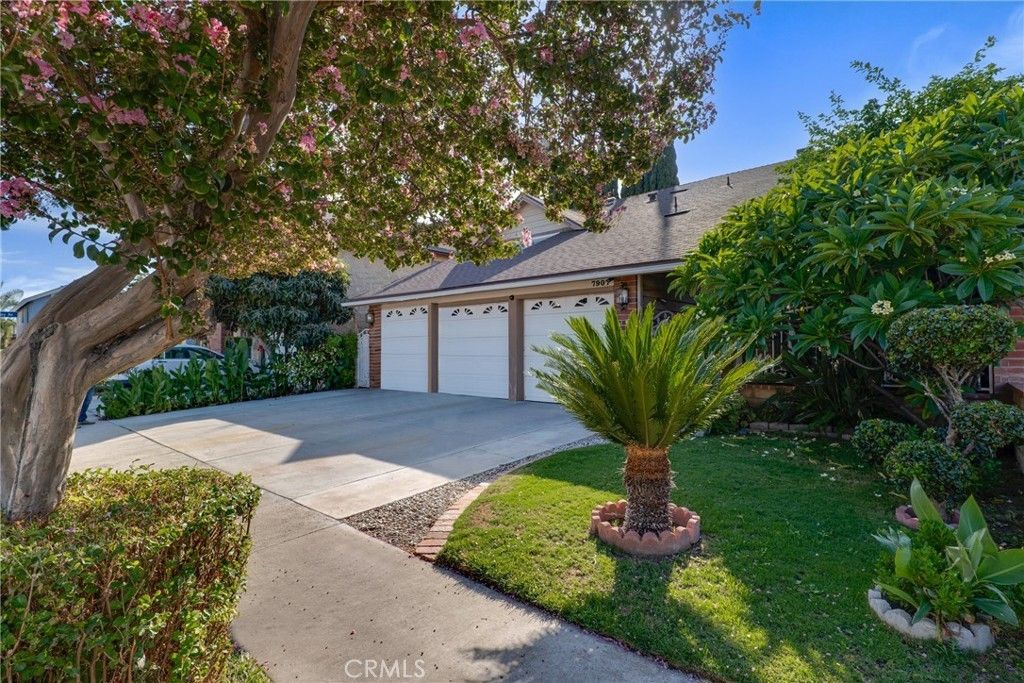 7907 Casaba, Los Angeles