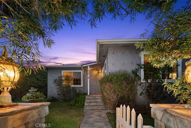 421 Catalina, Newport Beach