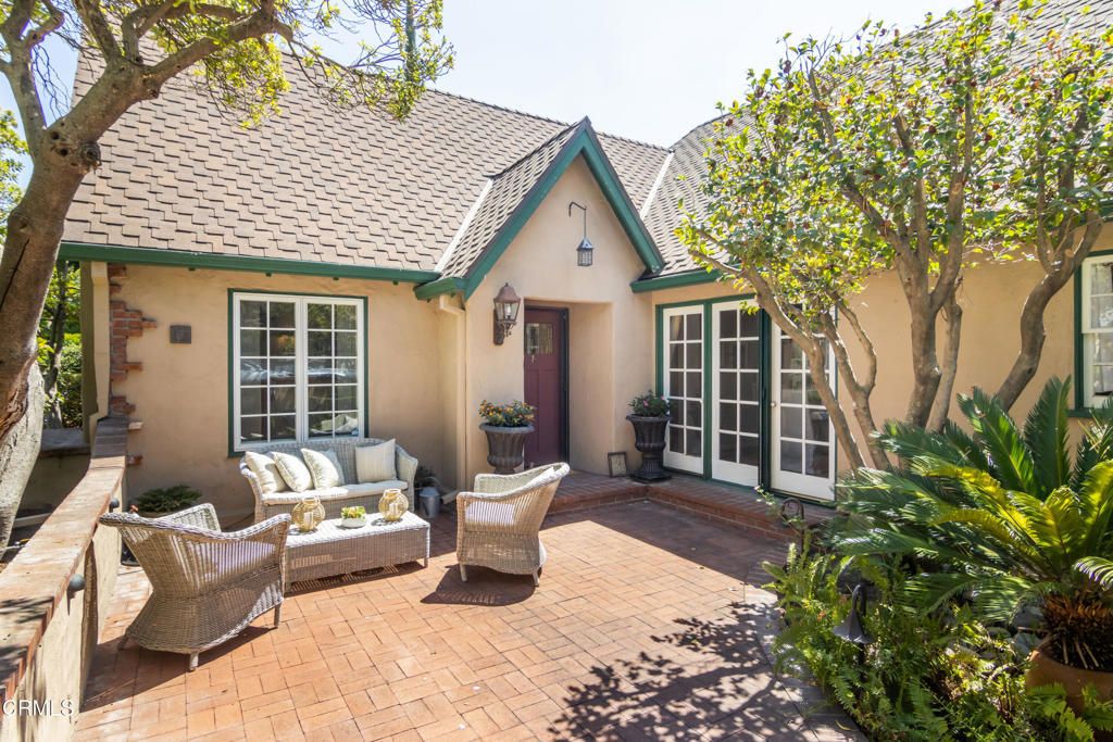 1144 Tierra Alta Drive, Pasadena