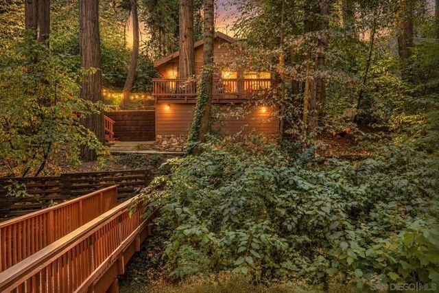 625 Cottage Grove Rd, Lake Arrowhead