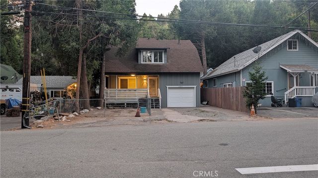 23855 Straight, Crestline
