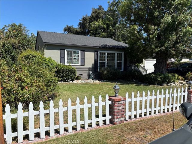 2462 Graydon Avenue, Monrovia