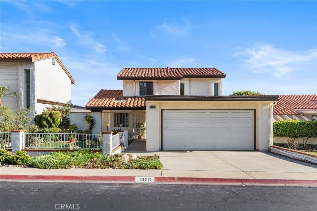 1366 Branch, Upland