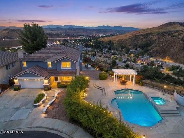 32604 Ridge Top Lane, Castaic