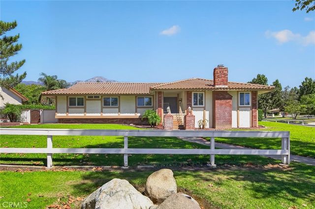 11028 Wilson, Rancho Cucamonga