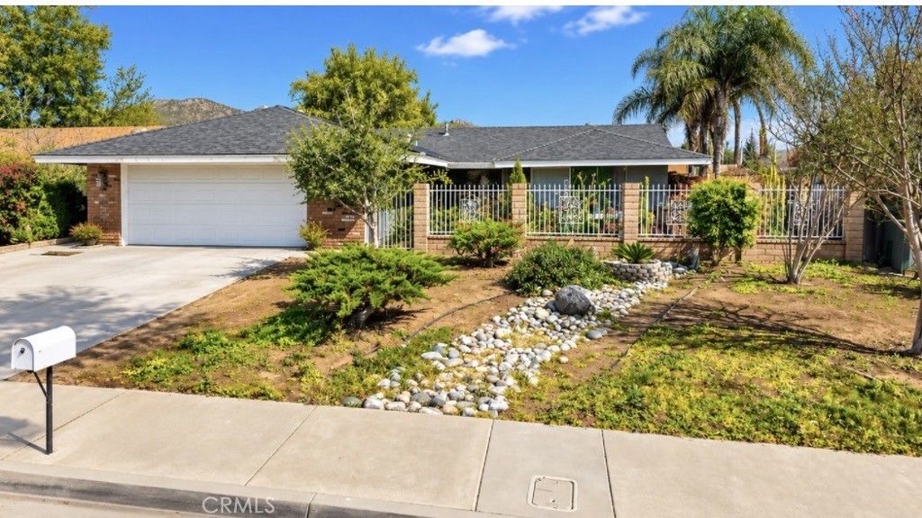 4267 Baggett, Riverside