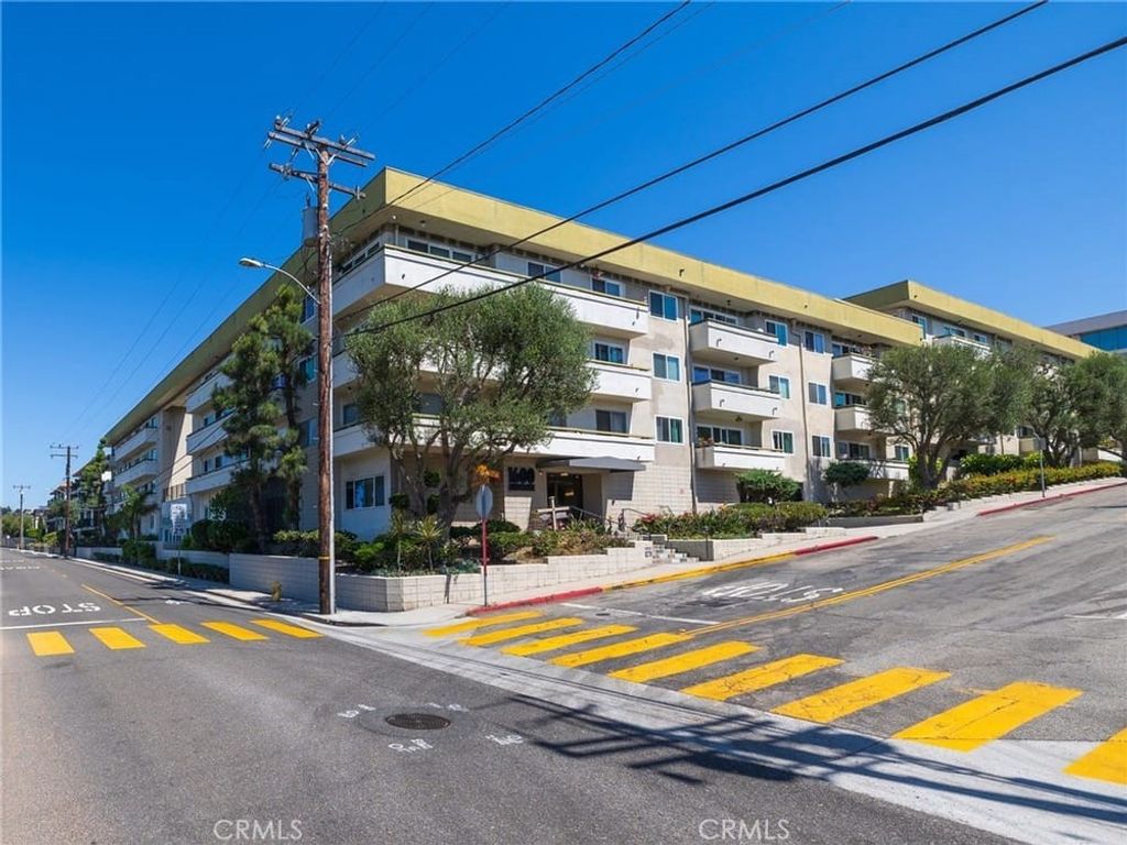 1600 Ardmore # 320, Hermosa Beach