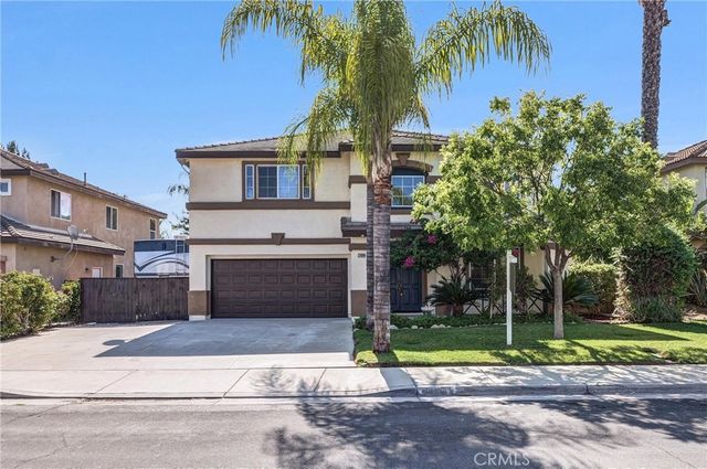 37690 Rushing Wind Court, Murrieta