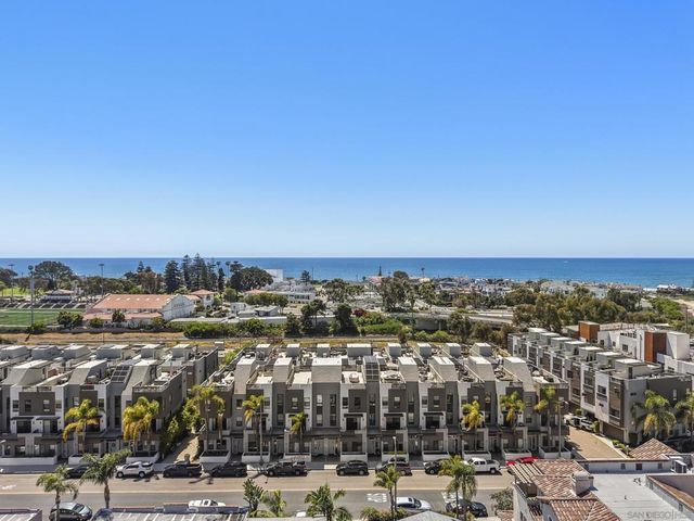 2537 State St., Carlsbad