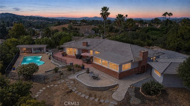 1463 S Citrus Avenue, Escondido