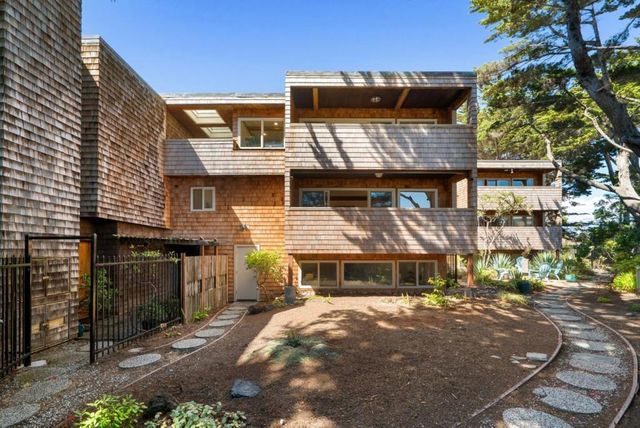 22650 E Cliff Drive, Santa Cruz