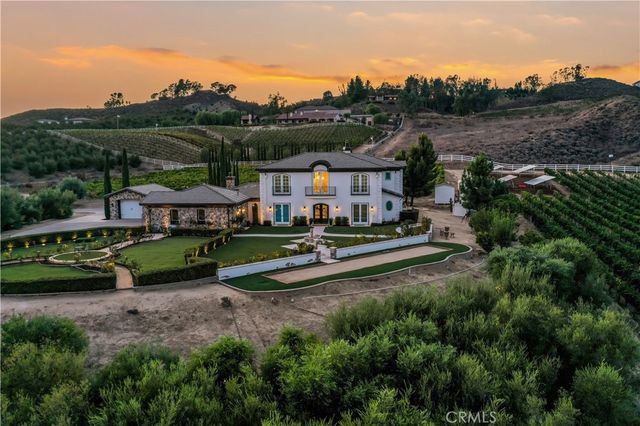 36736 Pauba Road, Temecula