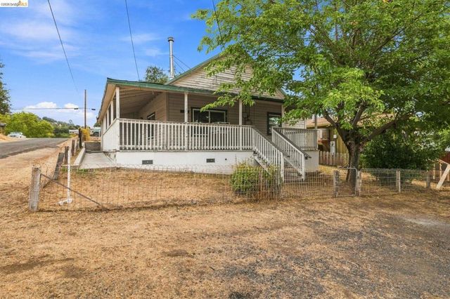 18495 Oak St, Tuolumne