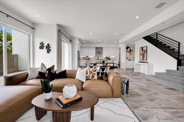 732 Obsidian Loop E, Palm Springs