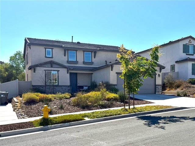 34136 Thistlewood Avenue, Murrieta