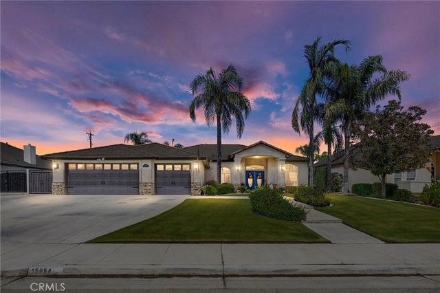 15954 Screaming Eagle, Bakersfield