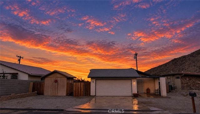 22556 Parkmead, Palm Springs