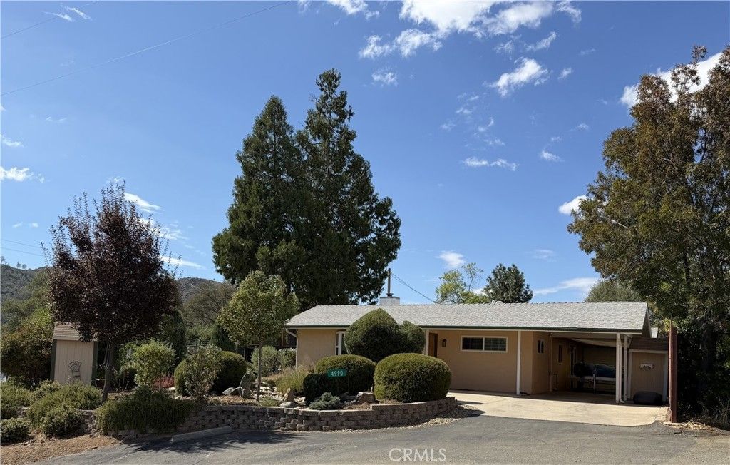 4990 13th, Mariposa