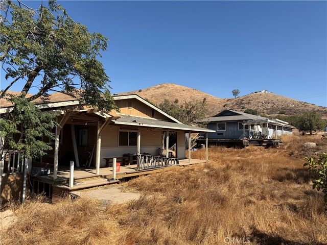 22300 Juniper, Perris