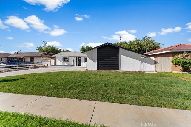 1735 W Jenner Street, Lancaster