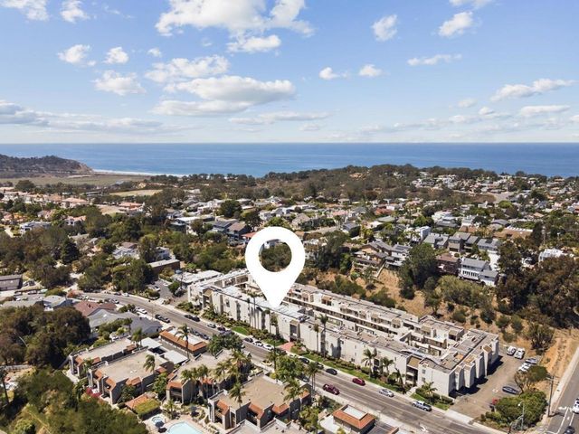 13754 Mango Dr # 103, Del Mar