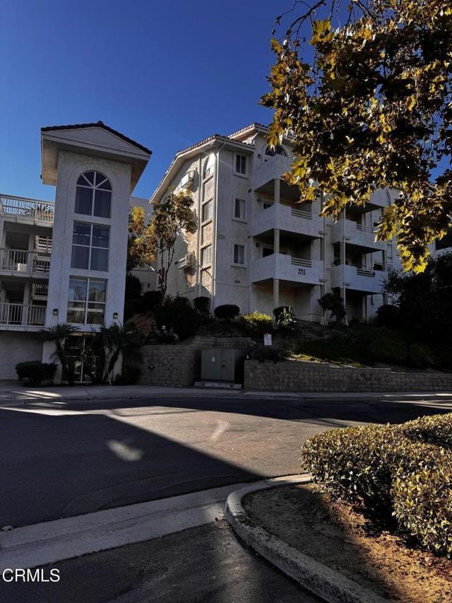2713 Antonio Drive # 203, Camarillo