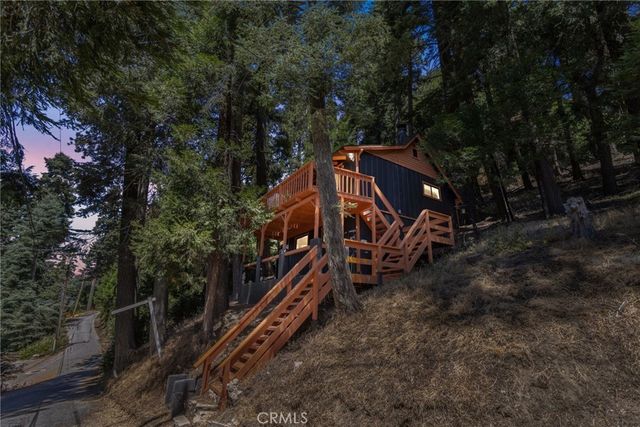 739 Lake, Lake Arrowhead