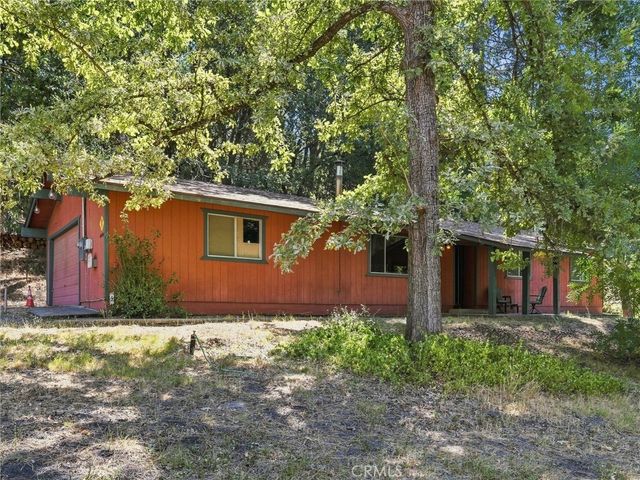 44754 Mountain Meadows, Oakhurst
