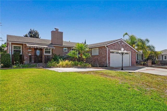 15940 Bluefield Avenue, La Mirada