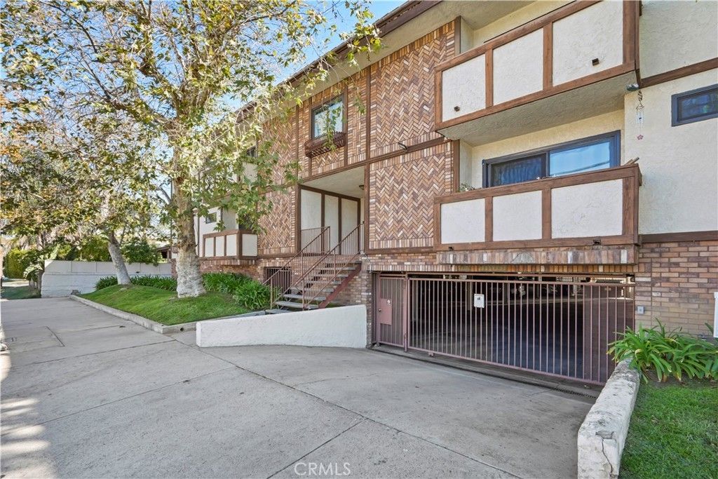 6250 Fulton # 108, Valley Glen