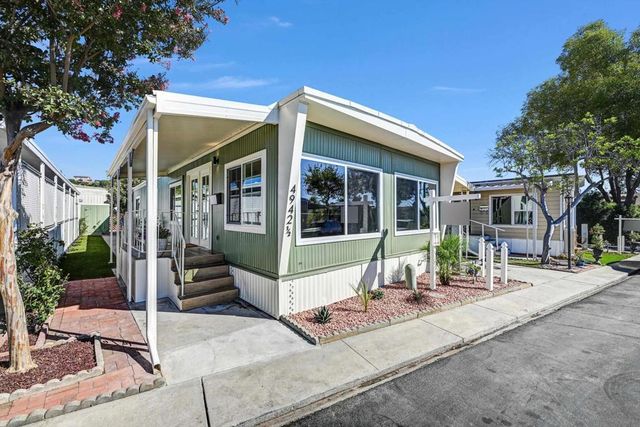 4942 1/2 Old Cliffs Rd., San Diego